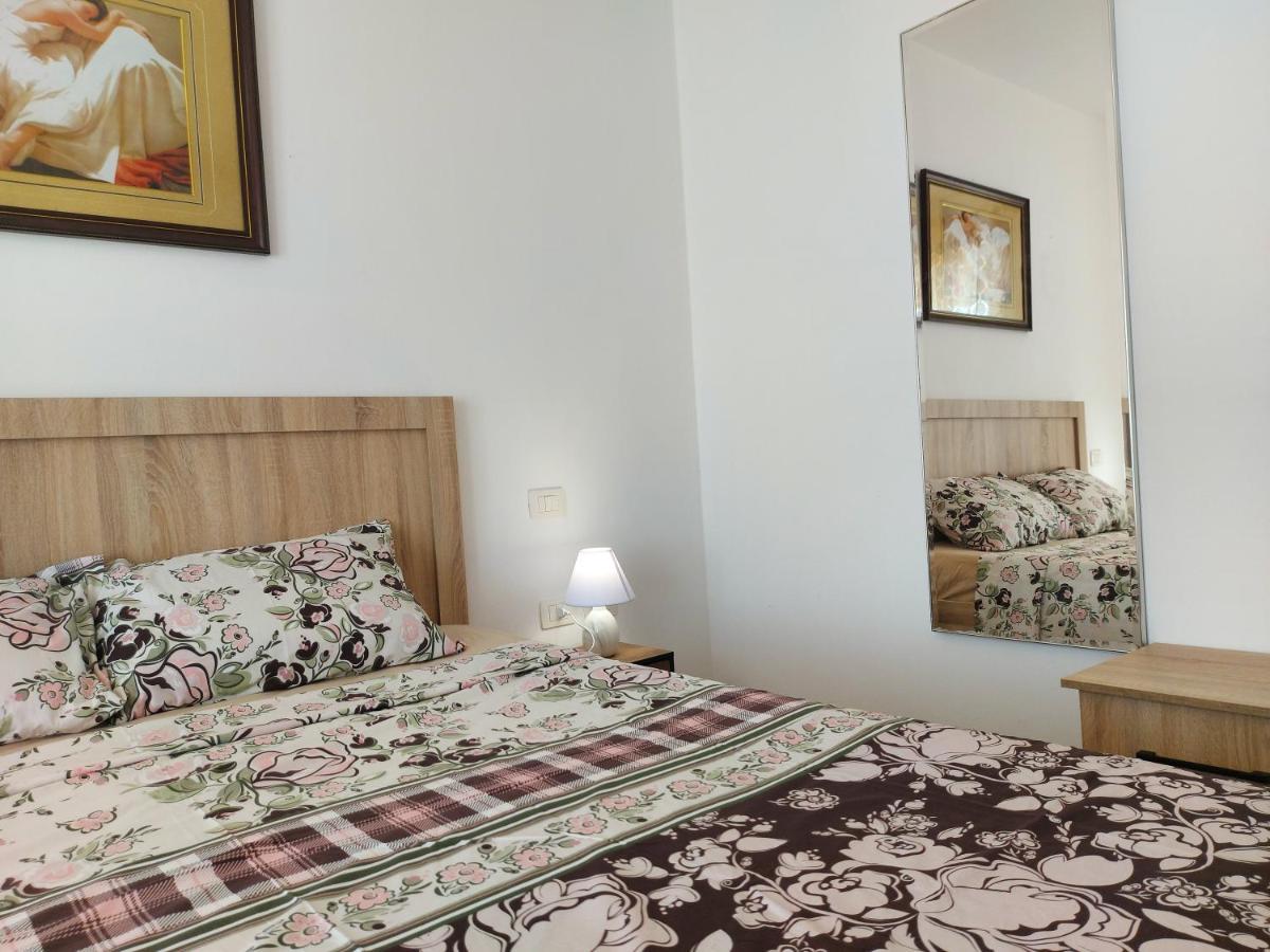 Bral Apartments 4 Durres Exterior photo